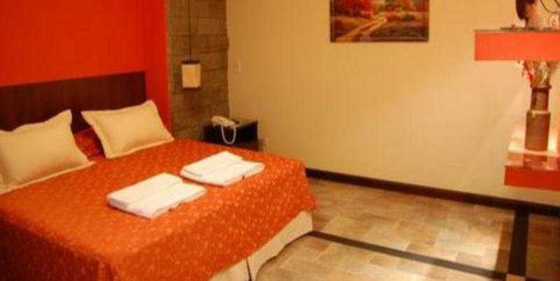 Hotel Marilian Salta Exterior photo